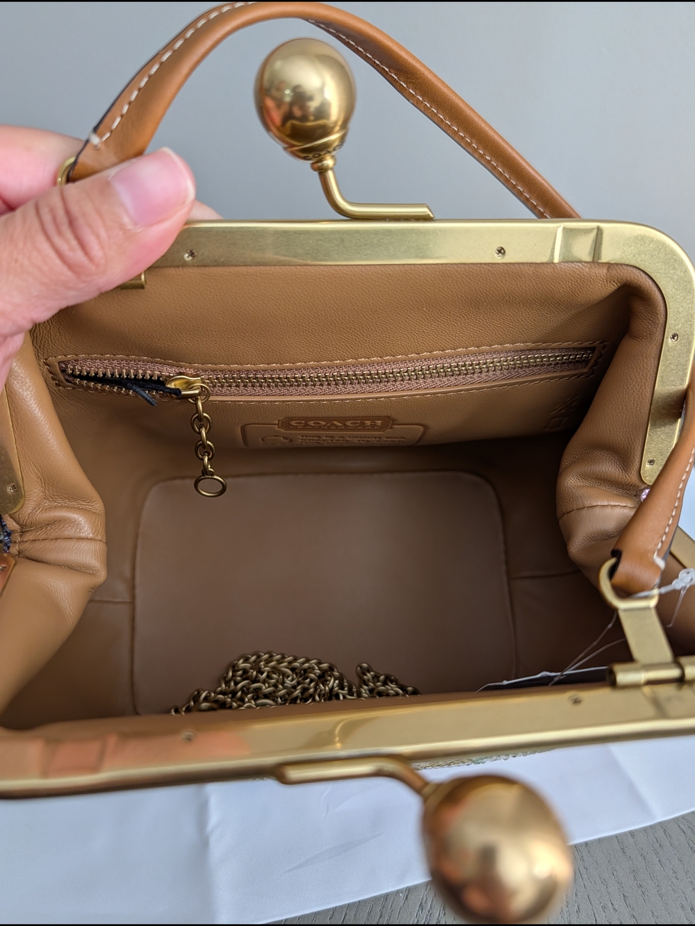 Coach Kisslock Frame Bag 16 in Crystal Signature Jacquard - Picture 9 of 9